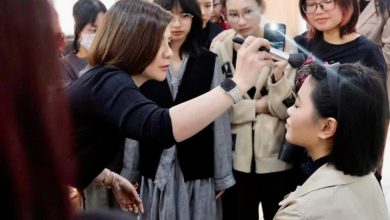 Doanh nhân Đàm Thị Hồng Bích – Chuyên gia make-up thầm lặng của gần hai thập kỷ