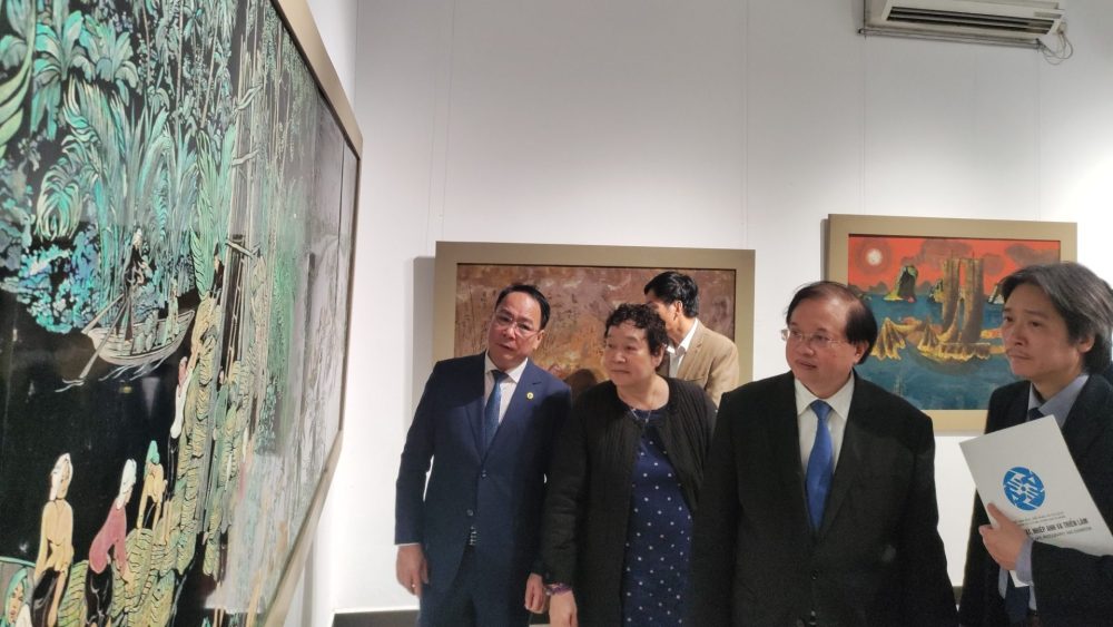 Khai mạc Triển lãm nghệ thuật sơn mài hướng tới chào mừng Đại hội Đảng toàn quốc lần thứ XIV Khai mạc Triển lãm nghệ thuật sơn mài hướng tới chào mừng Đại hội Đảng toàn quốc lần thứ XIV