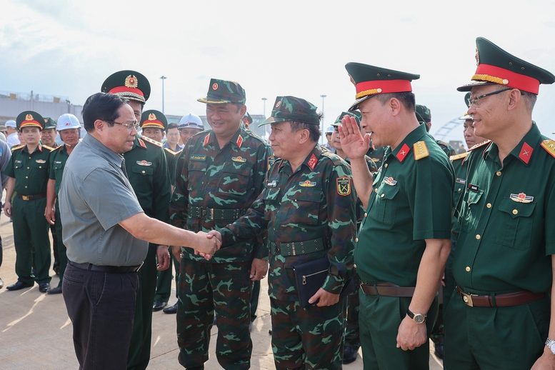 Thủ tướng: Sân bay Long Thành sẽ đón chuyến bay chính thức đầu tiên vào 19/12 Thủ tướng: Sân bay Long Thành sẽ đón chuyến bay chính thức đầu tiên vào 19/12