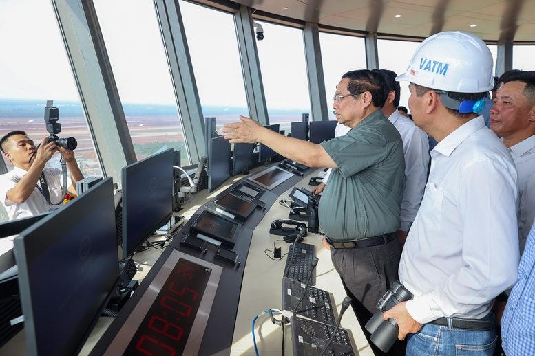 Thủ tướng: Sân bay Long Thành sẽ đón chuyến bay chính thức đầu tiên vào 19/12 Thủ tướng: Sân bay Long Thành sẽ đón chuyến bay chính thức đầu tiên vào 19/12