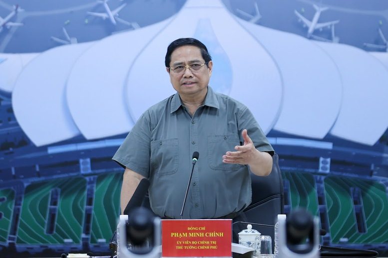 Thủ tướng: Sân bay Long Thành sẽ đón chuyến bay chính thức đầu tiên vào 19/12 Thủ tướng: Sân bay Long Thành sẽ đón chuyến bay chính thức đầu tiên vào 19/12