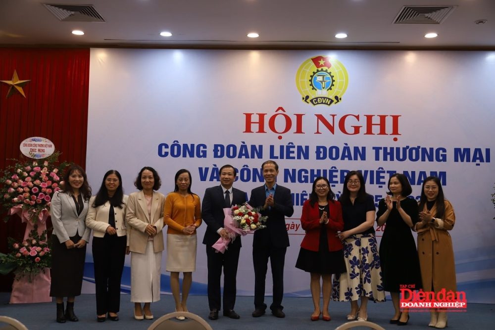 Công đoàn VCCI bước vào nhiệm kỳ mới Công đoàn VCCI bước vào nhiệm kỳ mới