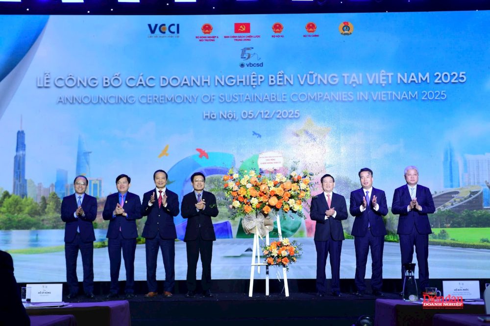 CSI - Động lực kiến tạo, định hình phát triển kinh tế xanh CSI - Động lực kiến tạo, định hình phát triển kinh tế xanh