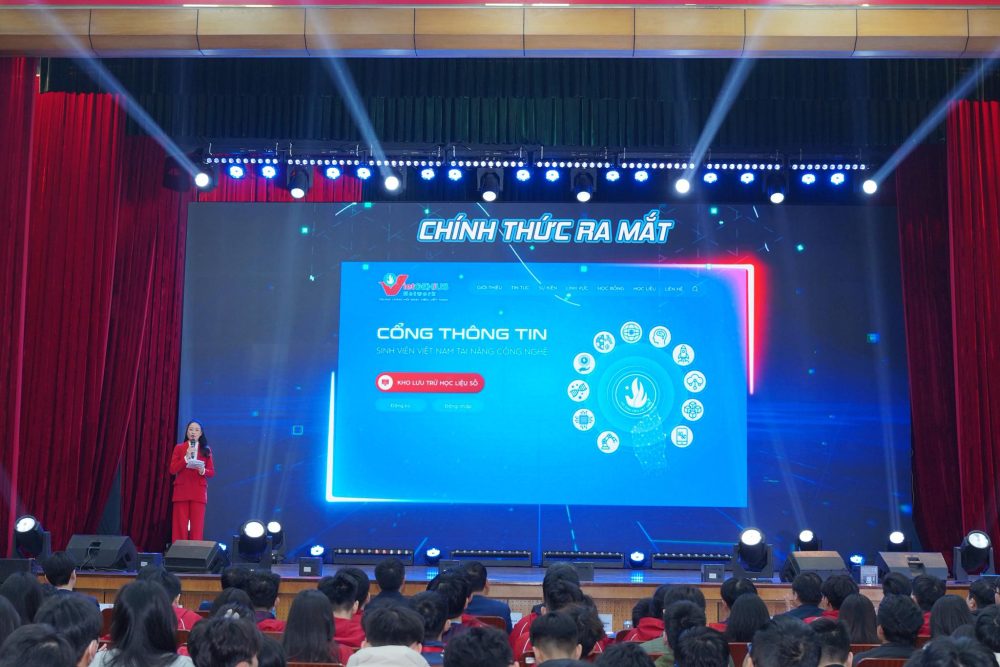 Phát động Chương trình đồng hành với sinh viên Việt Nam tài năng công nghệ năm 2026