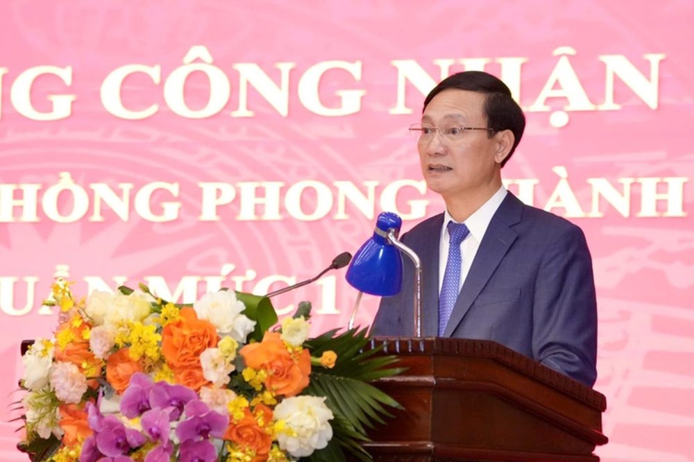 Trường Đào tạo cán bộ Lê Hồng Phong thành phố Hà Nội đón Bằng công nhận đạt chuẩn mức 1