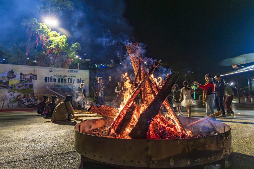 Văn hóa bản địa tạo nên sức hút bền vững cho Khu du lịch Mộc Châu Island