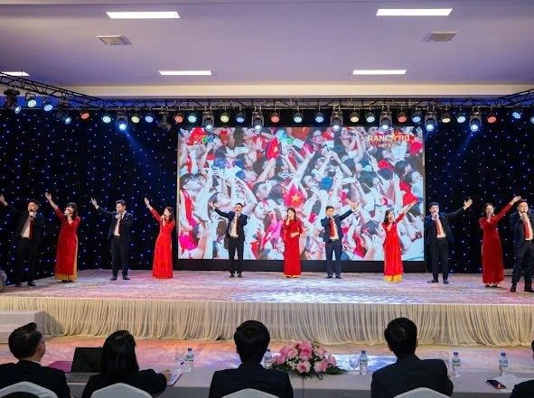 Agribank Chi nhánh Ninh Bình tổ chức Hội nghị người lao động, triển khai nhiệm vụ kinh doanh năm 2026