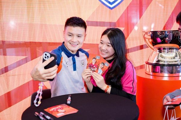 Cúp Shopee Cup™ tạo điểm nhấn tại Hà Nội trong hành trình quảng bá khu vực Cúp Shopee Cup™ tạo điểm nhấn tại Hà Nội trong hành trình quảng bá khu vực