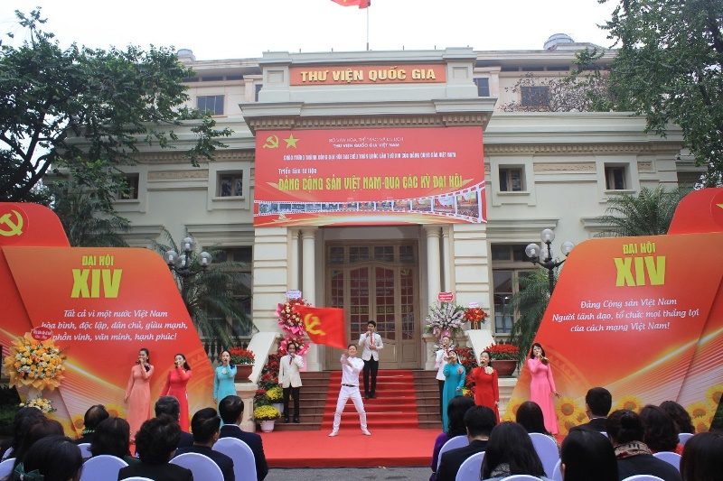 Triển lãm tư liệu “Đảng Cộng sản Việt Nam qua các kỳ Đại hội” – Dấu ấn lịch sử và tầm vóc lãnh đạo của Đảng