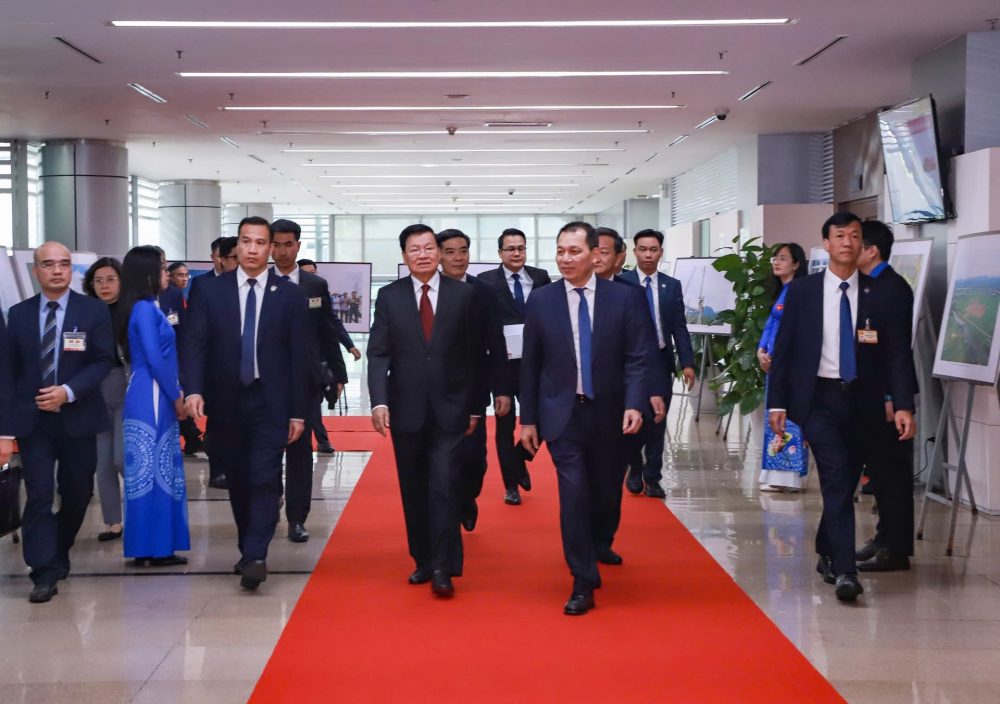 Thúc đẩy mở rộng hợp tác hiệu quả ngành điện lực Lào - Việt Nam
