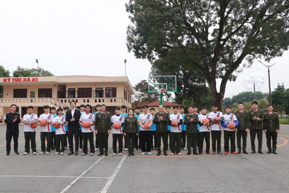 Khởi công xây dựng sân chơi thể thao cho học sinh Trường Văn hóa tỉnh Thái Nguyên Khởi công xây dựng sân chơi thể thao cho học sinh Trường Văn hóa tỉnh Thái Nguyên