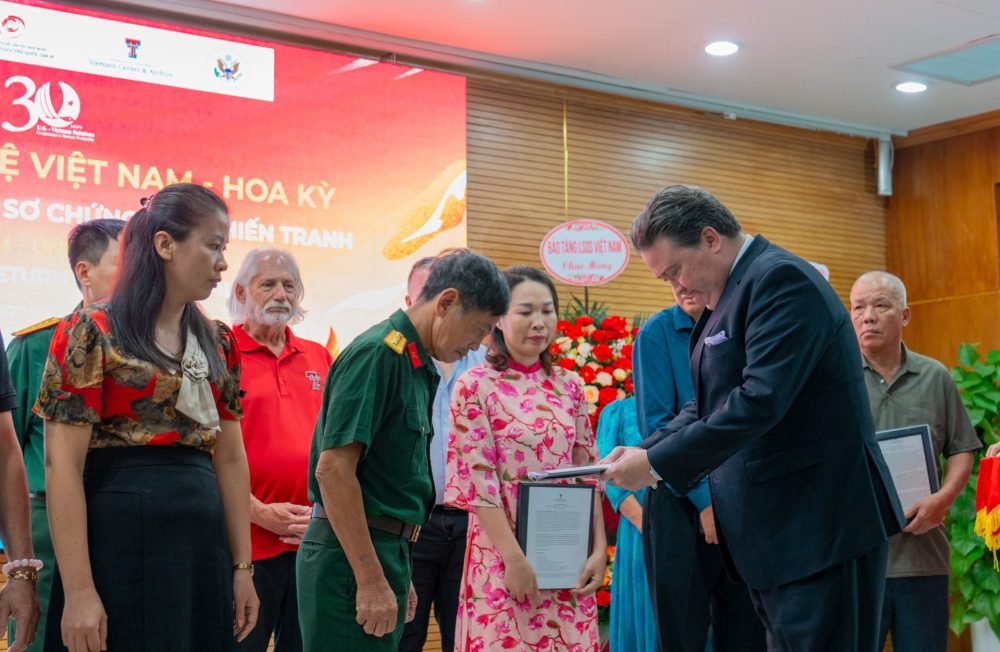 Những người lính vẫn đang trở về