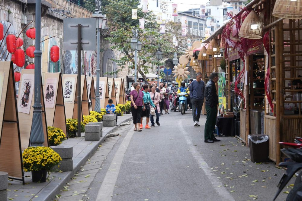 Chợ hoa Xuân Phố cổ 2026 – Không gian Tết truyền thống giữa lòng Hà Nội