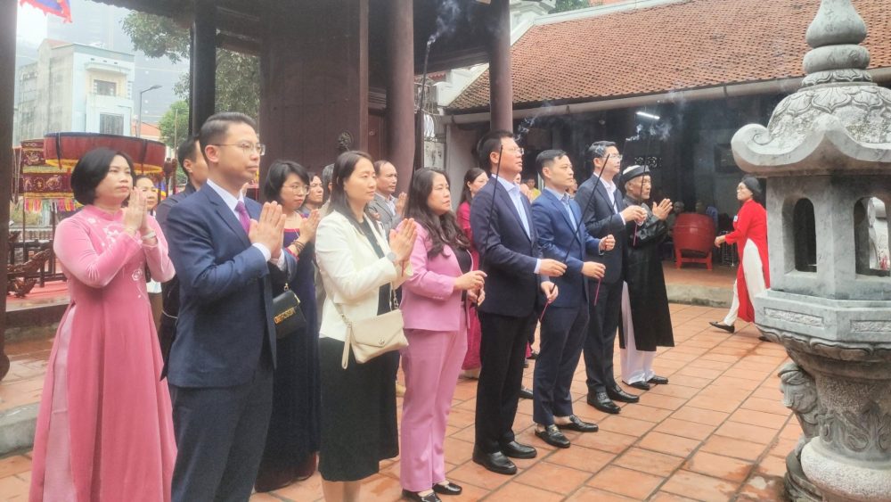 Nghề làm xôi Phú Thượng – Gìn giữ hồn nếp giữa lòng Hà Nội