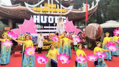 Mùa xuân trẩy hội Chùa Hương