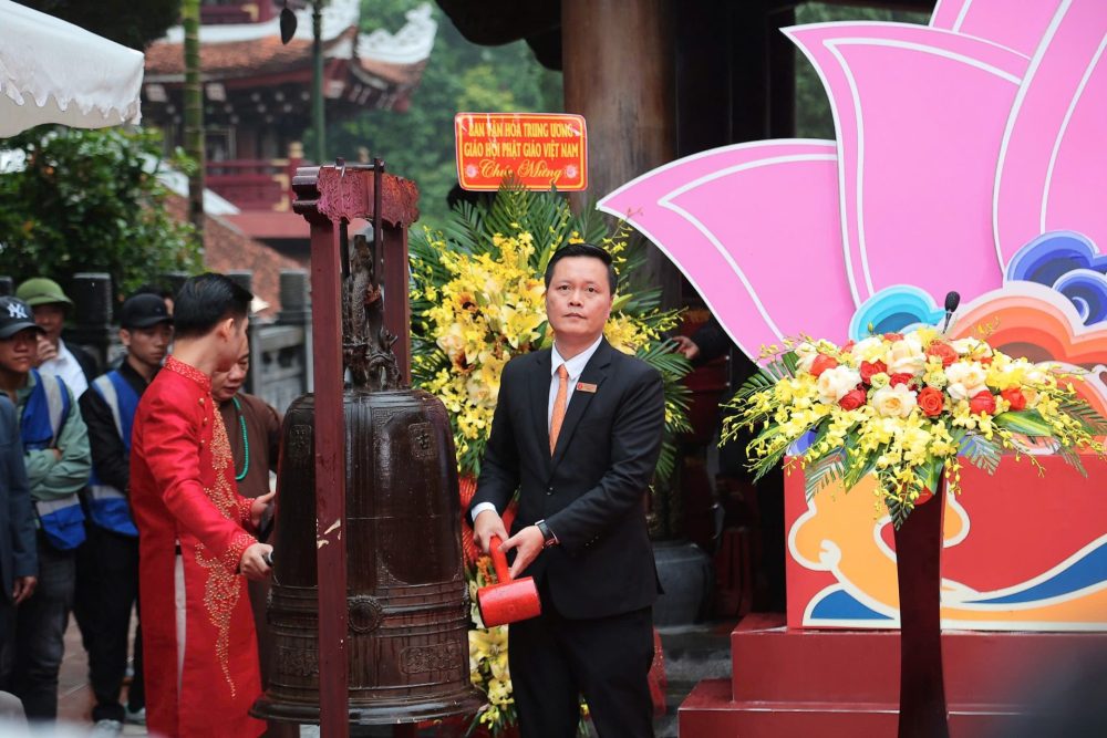 Mùa xuân trẩy hội Chùa Hương