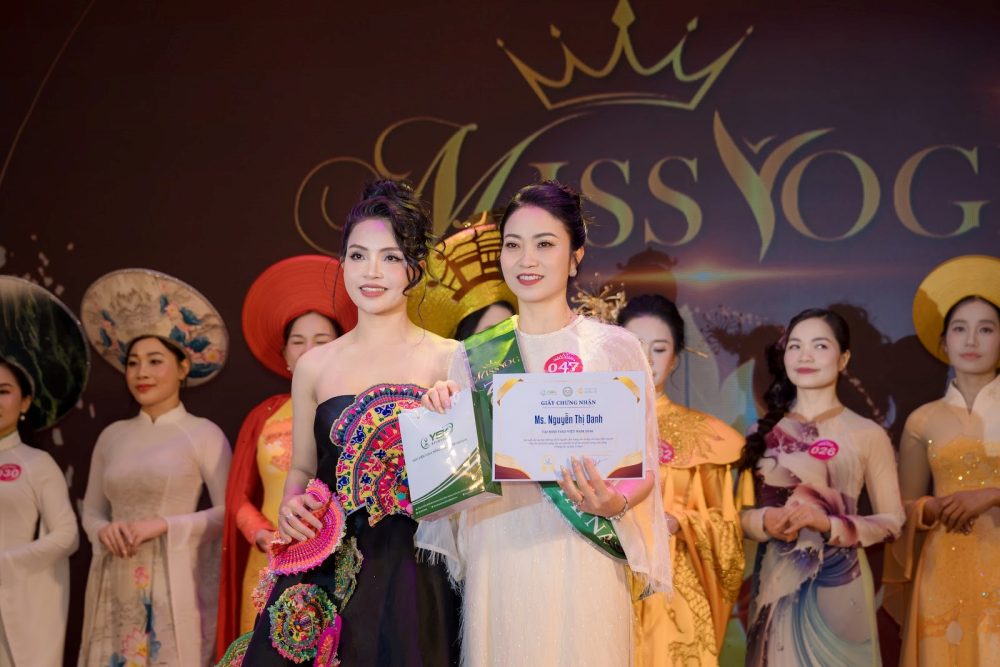 Hành trình Yoga từ điểm tựa sức khỏe đến sứ mệnh cộng đồng của Nguyễn Thị Oanh