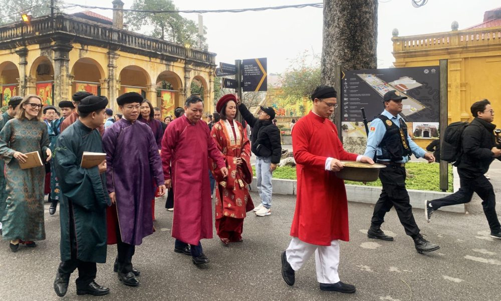 Tái hiện nghi lễ “Tống cựu nghinh tân” tại Hoàng thành Thăng Long