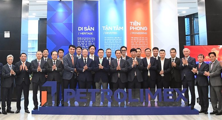 Phó Thủ tướng Bùi Thanh Sơn thăm, làm việc với 4 Tập đoàn về công nghiệp, năng lượng