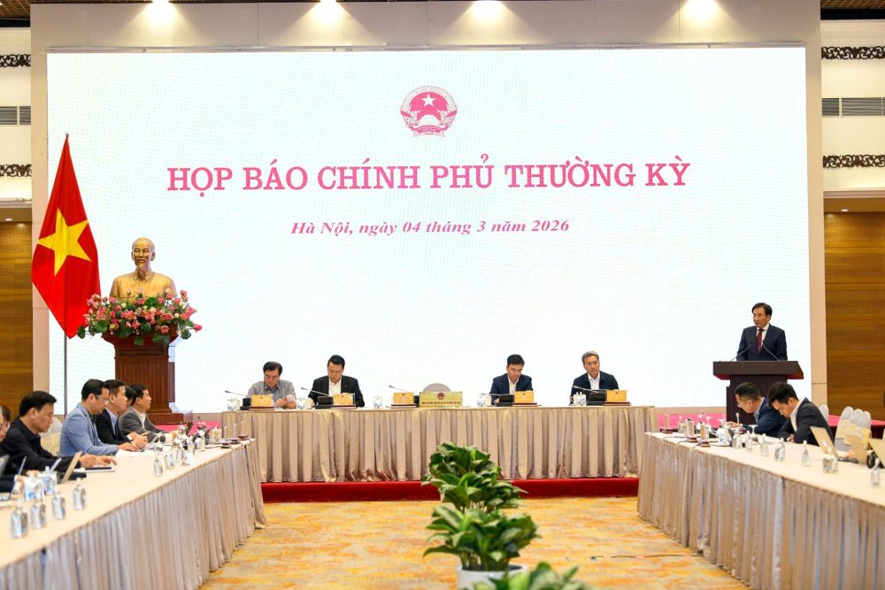 Họp báo Chính phủ thường kỳ tháng 2: 9 kết quả quan trọng trong phát triển KTXH Họp báo Chính phủ thường kỳ tháng 2: 9 kết quả quan trọng trong phát triển KTXH