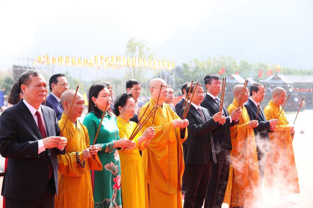 Tam Chúc khai Xuân 2026: Lan tỏa giá trị tâm linh, nâng tầm di sản Ninh Bình Tam Chúc khai Xuân 2026: Lan tỏa giá trị tâm linh, nâng tầm di sản Ninh Bình