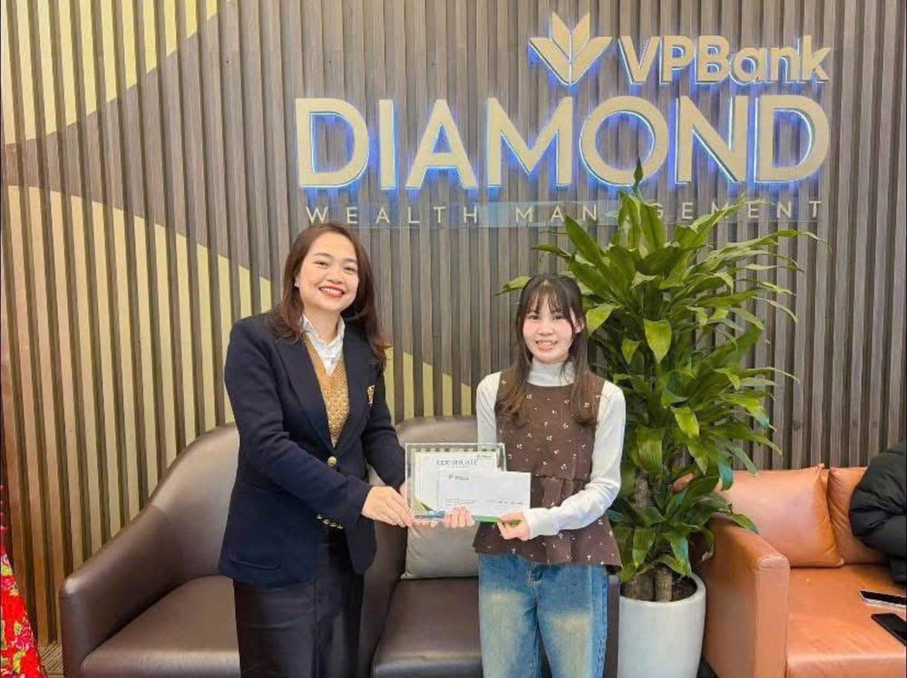 Trường Đại học Nguyễn Trãi: Sinh viên có thu nhập từ năm nhất nhờ mô hình đào tạo gắn doanh nghiệp Trường Đại học Nguyễn Trãi: Sinh viên có thu nhập từ năm nhất nhờ mô hình đào tạo gắn doanh nghiệp