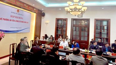 Lương tối thiểu vùng 2024: VCCI đề xuất mức tăng 4% Lương tối thiểu vùng 2024: VCCI đề xuất mức tăng 4%