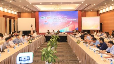 KHÔNG GIAN PHÁT TRIỂN MỚI CHO DOANH NGHIỆP: Thích ứng và đổi mới mô hình KHÔNG GIAN PHÁT TRIỂN MỚI CHO DOANH NGHIỆP: Thích ứng và đổi mới mô hình